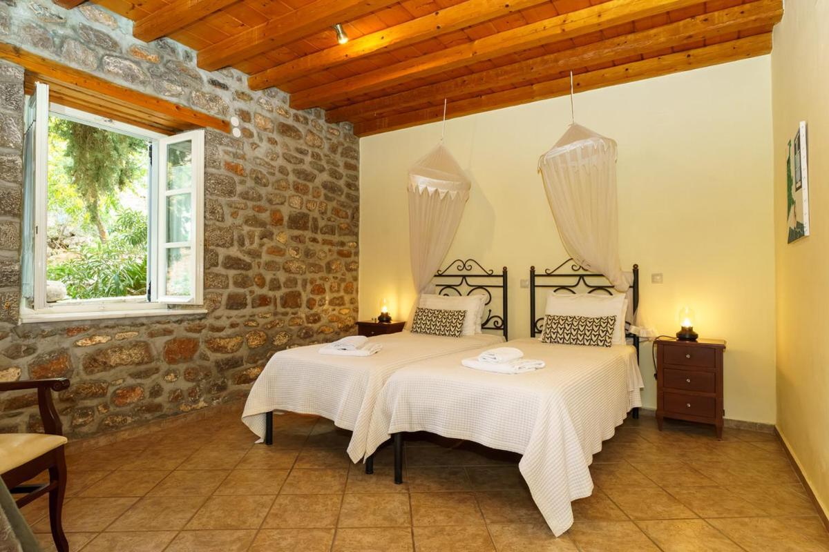 Nereids Guesthouse Ýdra Eksteriør bilde