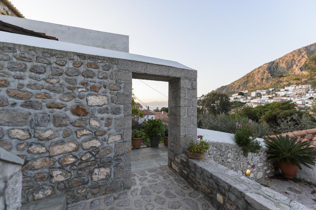 Nereids Guesthouse Ýdra Eksteriør bilde